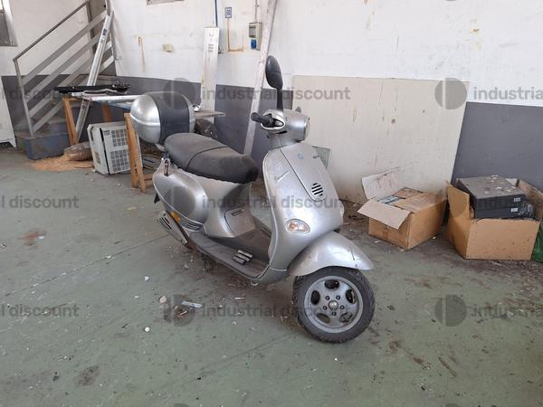 9#9294 Vespa Piaggio ET4 in vendita - foto 2