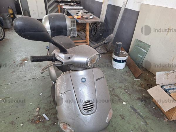 9#9294 Vespa Piaggio ET4 in vendita - foto 8