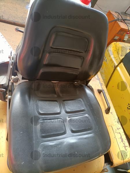 20#9299 Carrello elevatore Cat 50 in vendita - foto 3