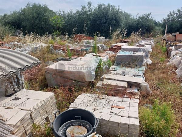 1#9303 Rivestimenti e materiale per pavimentazione in vendita - foto 1