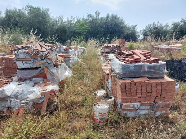 1#9303 Rivestimenti e materiale per pavimentazione in vendita - foto 2