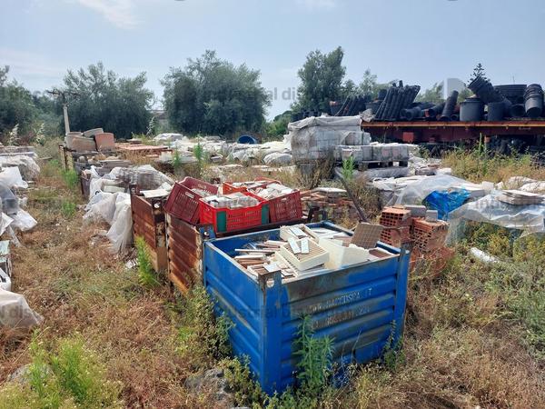 1#9303 Rivestimenti e materiale per pavimentazione in vendita - foto 5