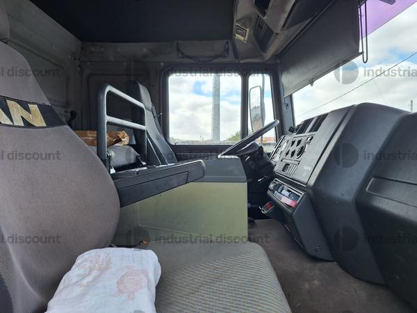 1#9304 Autocarro con gru Man in vendita - foto 16