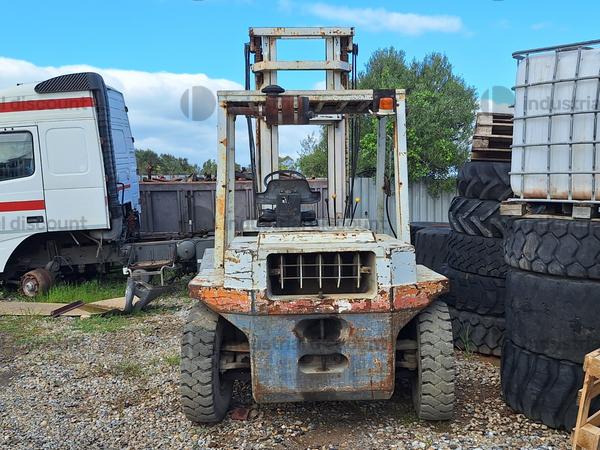 12#9304 Carrello Elevatore OM Iveco in vendita - foto 2