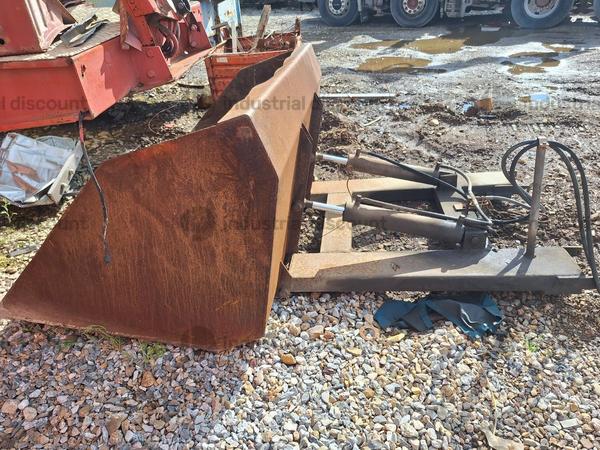 18#9304 N. 7 Benne per escavatore in vendita - foto 2