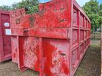 Image 2 - Red roll-off body - Lot 25 (Auction 9304)