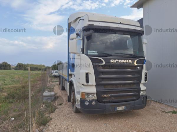 27#9304 Autocarro Scania in vendita - foto 3