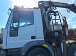 Immagine 2 - Autocarro IvecoEurotech con gru e ragno/polipo a 6 chele - Lotto 8 (Asta 9304)