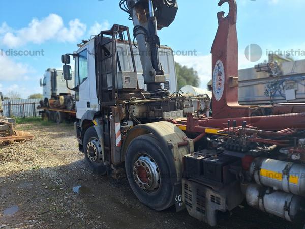8#9304 Autocarro IvecoEurotech con gru e ragno/polipo a 6 chele in vendita - foto 7