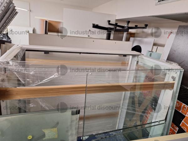 1#9311 Attrezzatura informatica e arredamento da negozio in vendita - foto 9