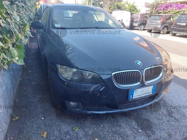 2#9318 Autovettura BMW 330d in vendita - foto 2
