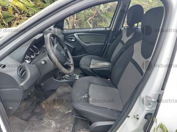 1#9322 Autovettura Dacia Duster in vendita - foto 6
