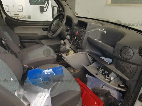 1#9328 Autocarro Fiat Doblò in vendita - foto 8