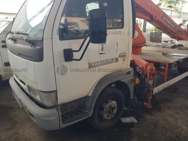 2#9328 Autoveicolo Nissan Cabstar in vendita - foto 1
