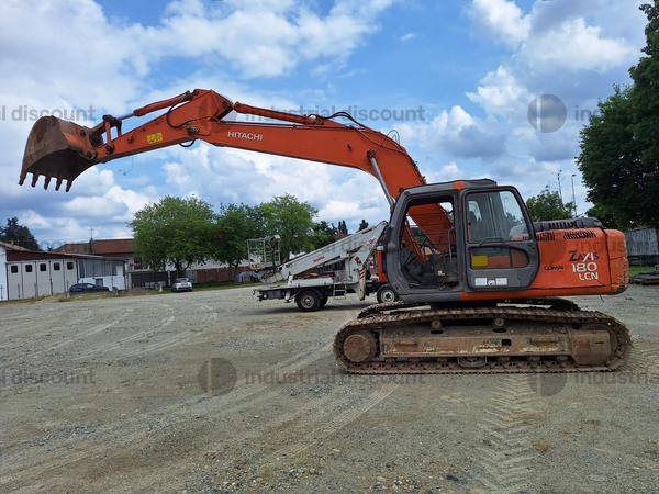 1#9333 Escavatore cingolato HITACHI ZX 180 LC in vendita - foto 1