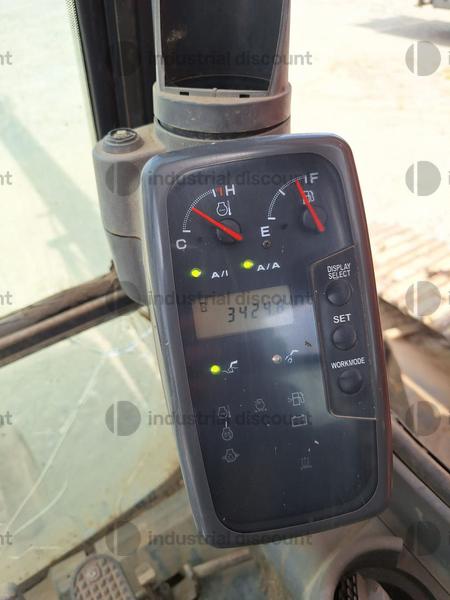 1#9333 Escavatore cingolato HITACHI ZX 180 LC in vendita - foto 4