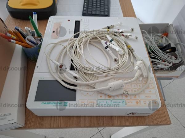 1#9337 Apparecchiature sanitarie e accessori riabilitativi in vendita - foto 14