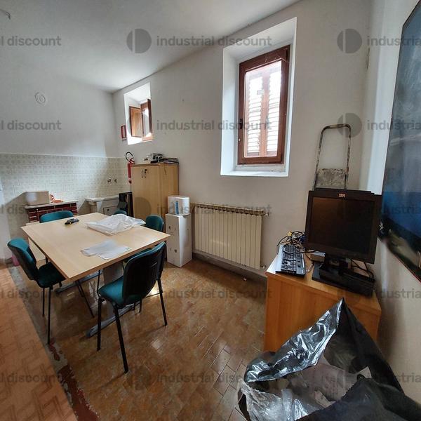 7#9344 Macchine agricole attrezzature e arredi da ufficio in vendita - foto 39