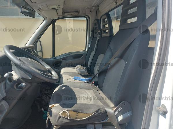 10#9351 Autocarro Iveco in vendita - foto 4