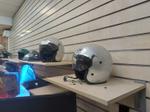 Immagine 2 - Caschi Cromuell e auricolari da moto Cellularline - Lotto 16 (Asta 9358)