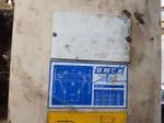 Image 2 - Lift and compressor - Lot 2 (Auction 9360)