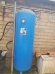 Image 13 - Lift and compressor - Lot 2 (Auction 9360)