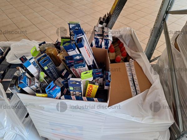 16#9370 Magazzino ricambi auto in vendita - foto 10