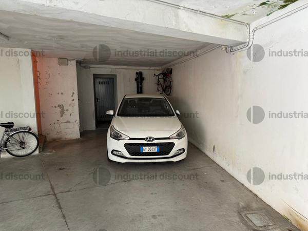 2#9377 Autovettura Hyundai i20 in vendita - foto 12