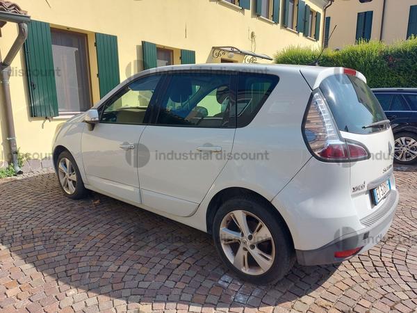 1#9384 Autovettura Renault Scenic in vendita - foto 2
