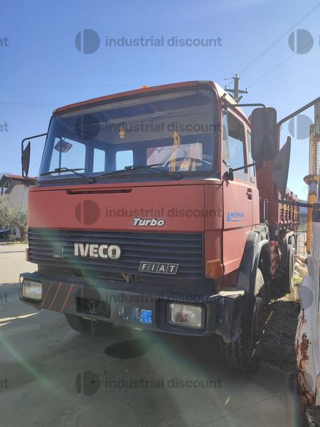 13#9387 Camion Fiat 180-26 ribaltabile trilateralecon Gru Bonfiglioli in vendita - foto 6