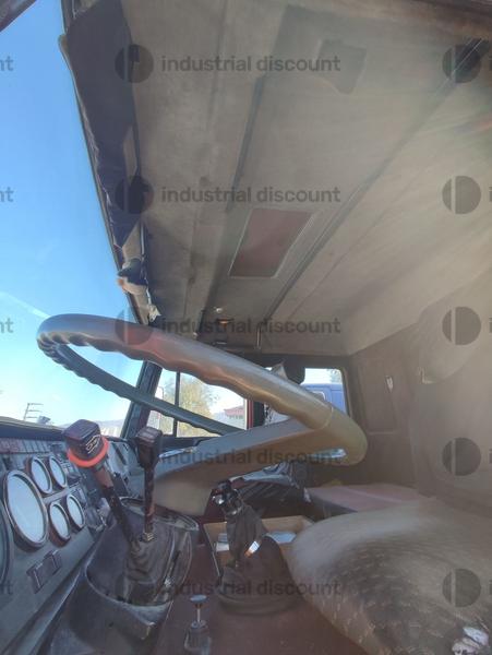 7#9387 Camion IVECO 180 ribaltabile trilaterale con gru Fassi 145 in vendita - foto 8