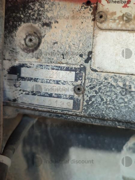 7#9387 Camion IVECO 180 ribaltabile trilaterale con gru Fassi 145 in vendita - foto 11