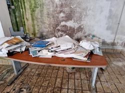 Bilancia  Carrelli acciaio  Banchi lavoro e  Scrivania - Lotto 25 (Asta 9389)