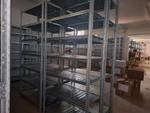Immagine 4 - Scaffalature metalliche e arredi da ufficio - Lotto 1 (Asta 9393)