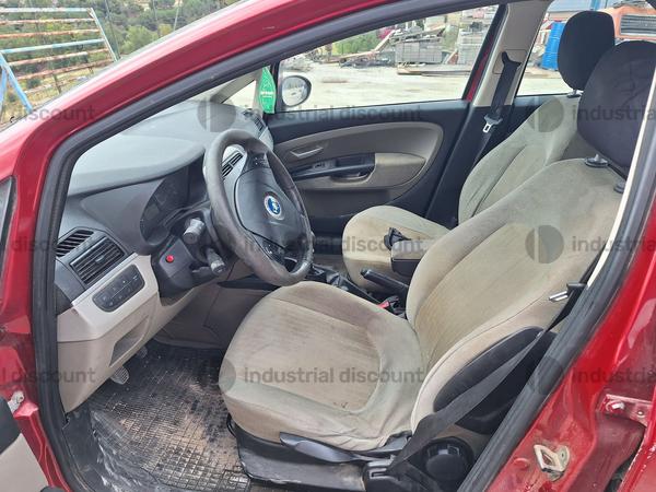 2#9404 Fiat Punto in vendita - foto 9