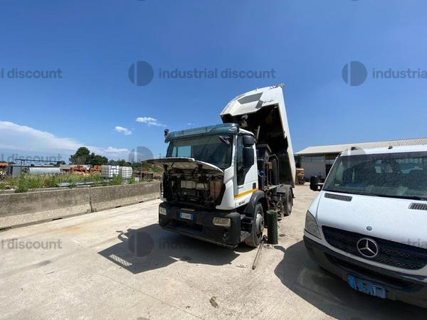 1#9409 Spazzatrice stradale Iveco 160E in vendita - foto 9