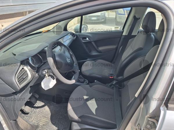 2#9410 Autovettura Citroen C3 in vendita - foto 2