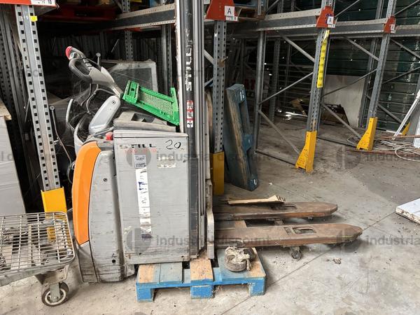 Carrelli elevatori in vendita