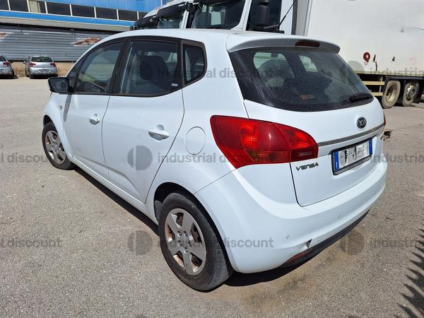 5#9410 Autocarro Kia Venga in vendita - foto 4
