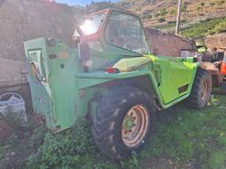 Merlo loader shovel - Lot 2 (Auction 9411)