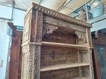 Immagine 18 - Libreria in legno e Cassapanca Lepri in legno Tec - Lotto 14 (Asta 9425)
