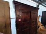 Immagine 20 - Libreria in legno e Cassapanca Lepri in legno Tec - Lotto 14 (Asta 9425)