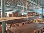 Immagine 4 - Canoa Borneo e Armadietto con Sculture Timor - Lotto 8 (Asta 9425)