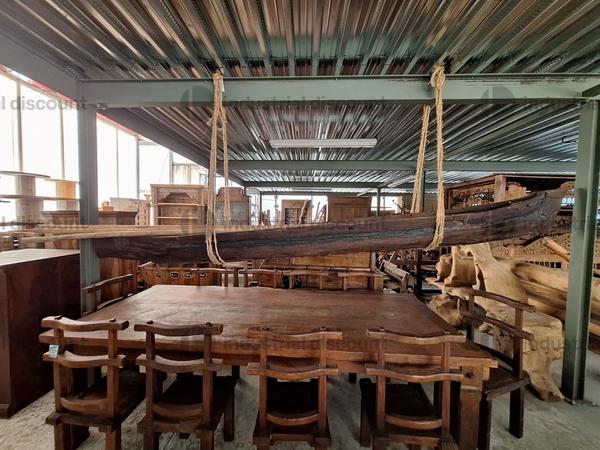 8#9425 Canoa Borneo e Armadietto con Sculture Timor in vendita - foto 5