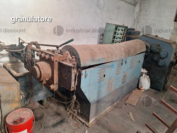1#9428 Furgone Volkswagen Caddy e attrezzatura per prodotti plastici in vendita - foto 16