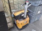 Immagine 1 - Sollevatore elettrico Caterpillar - Lotto 34 (Asta 9433)