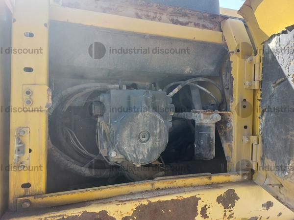 39#9446 Escavatore cingolato Komatsu PC210 NLC-7 in vendita - foto 7