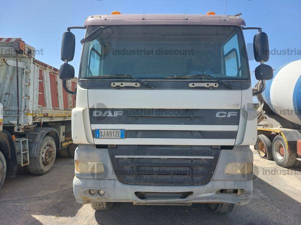 51#9446 Trattore stradale DAF AD85NC/E4 in vendita - foto 2