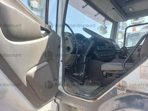 51#9446 Trattore stradale DAF AD85NC/E4 in vendita - foto 8
