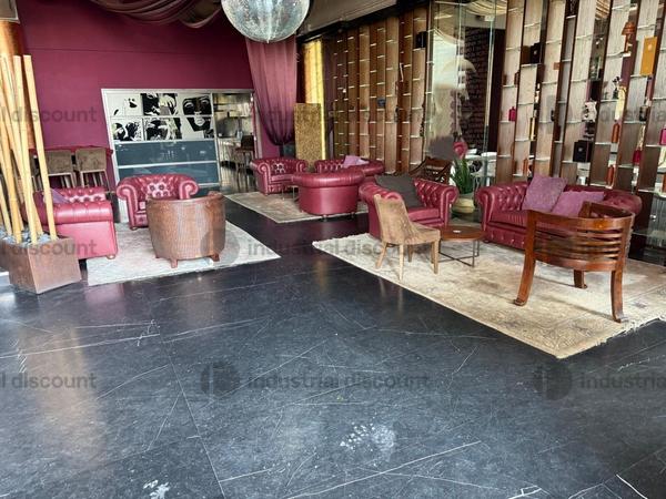 1#9447 Arredo di pregio per disco-bar in vendita - foto 2